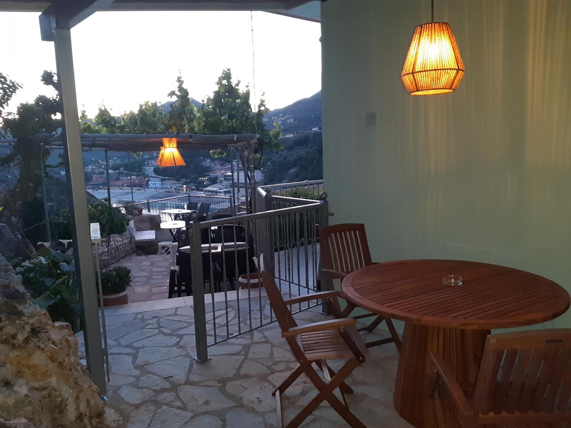 Paraskevi'S Luxury Studios Парга Екстериор снимка