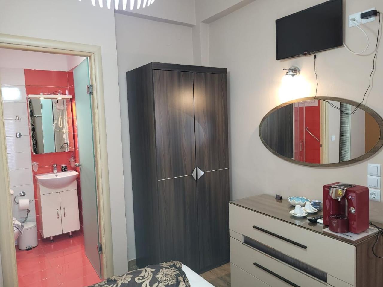 Paraskevi'S Luxury Studios Парга Екстериор снимка