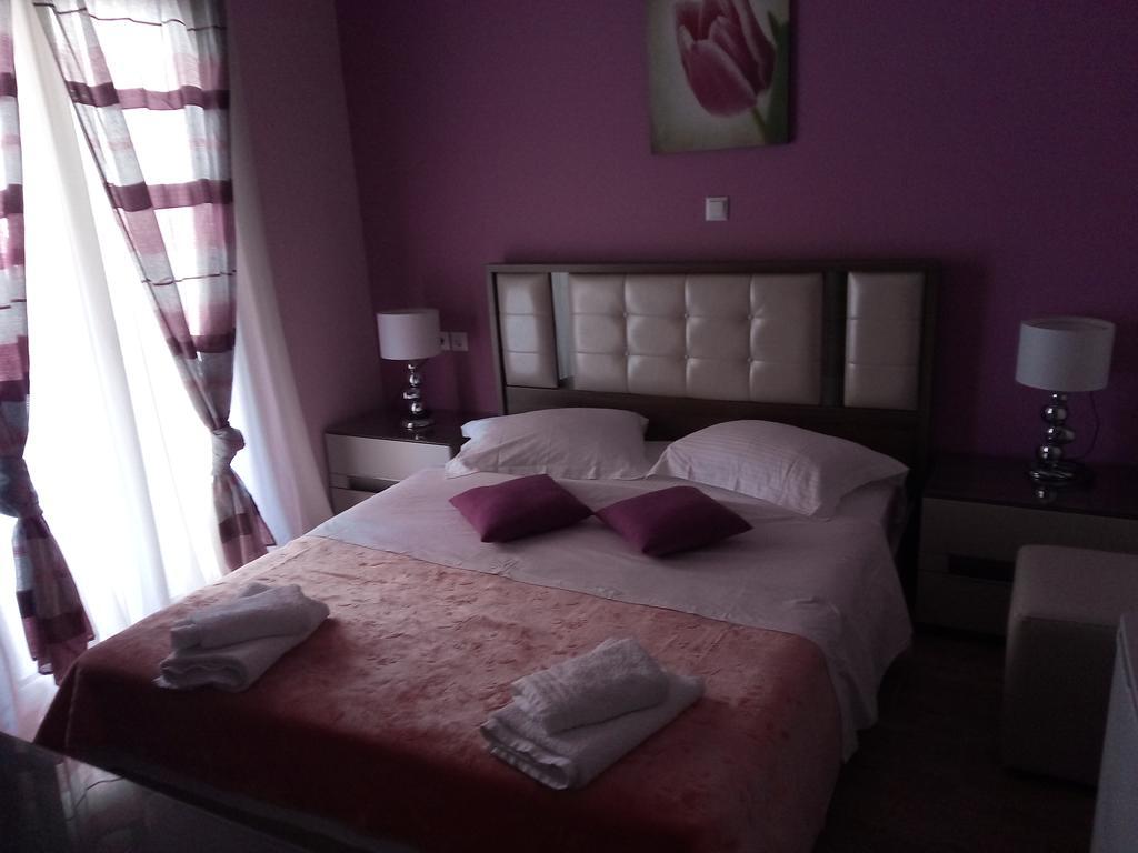 Paraskevi'S Luxury Studios Парга Екстериор снимка