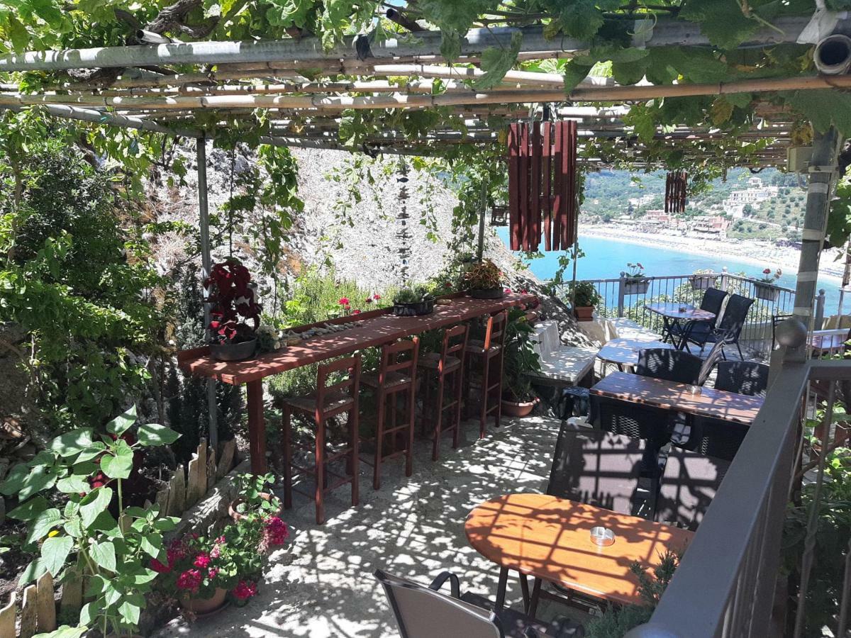 Paraskevi'S Luxury Studios Парга Екстериор снимка