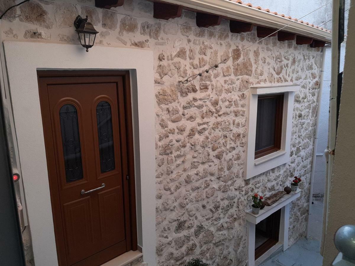 Paraskevi'S Luxury Studios Парга Екстериор снимка
